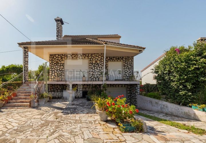 Villa i Quinta do Anjo, Setubal, Quinta do Anjo - € 535 000 | Ref: CAS_192 - foto 1