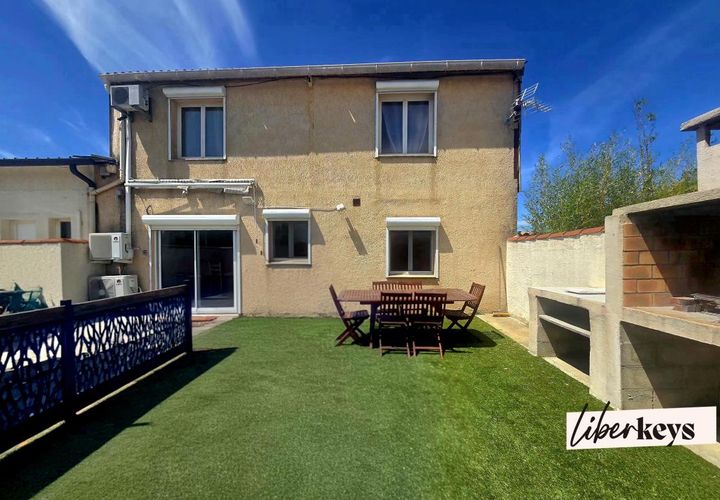 Villa i Vauvert, Gard, Vauvert - € 250.000 | Ref: DOM32024 - foto 1