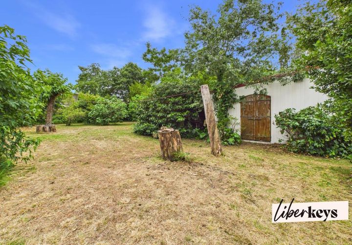 Helårsgrund i Eysines, Gironde, Eysines - € 100.000 | Ref: DOM33093 - foto 1