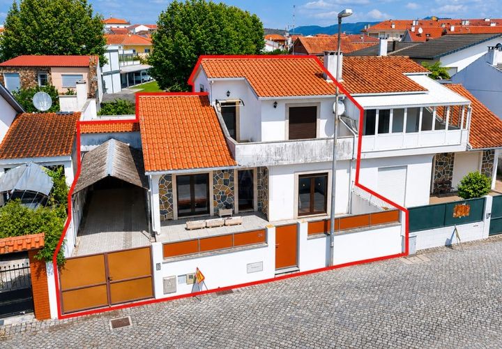 Byhus i Fao, Braga, Fao - € 330.000 | Ref: 4506 - foto 1