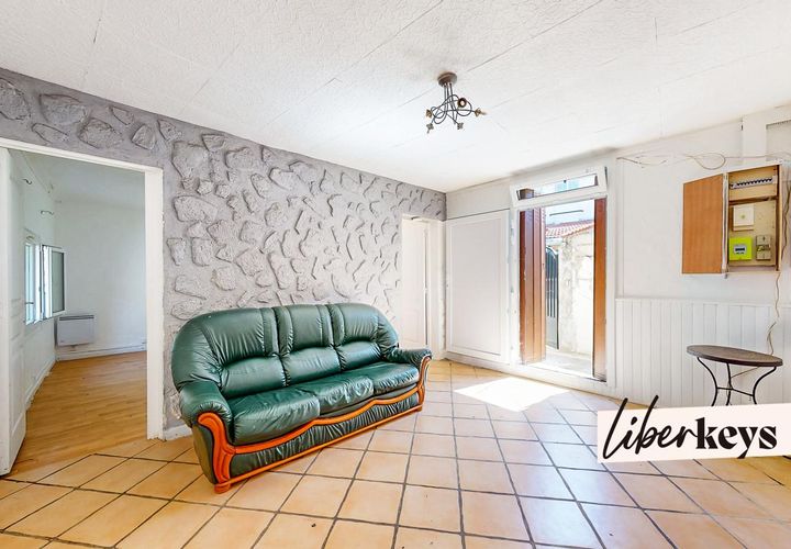 Villa a Drancy, Seine-Saint-Denis, Drancy - € 210.000 | Ref: DOM28477 - foto 1