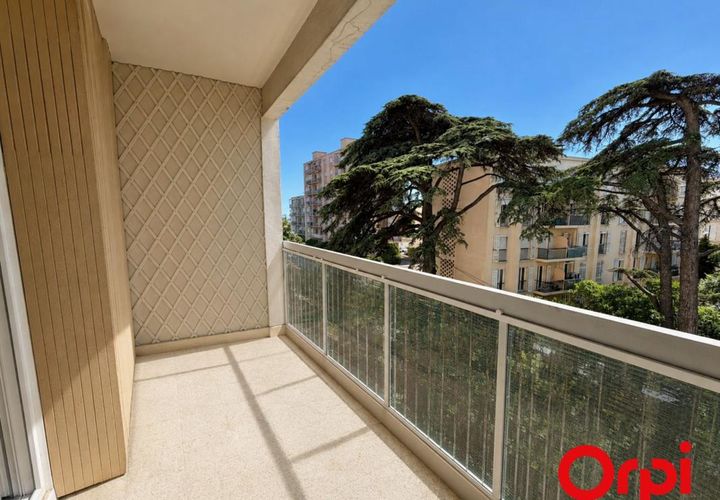 Leilighet i Marseille, Bouches-du-Rhone, Marseille - € 220 000 | Ref: 917U-DIL-8N9 - foto 1