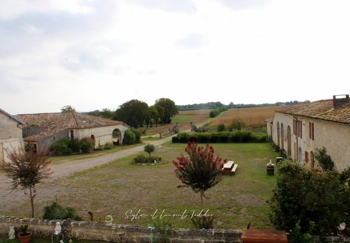 Farm i Jonzac, Charente-Maritime, Jonzac - € 2.300.000 | Ref: AB508278FE094CB1 - foto 1