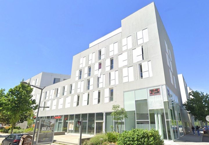 Erhvervsejendom i Lyon, Rhone, Lyon - € 83.000 | Ref: 9C524C307DE24C91 - foto 1