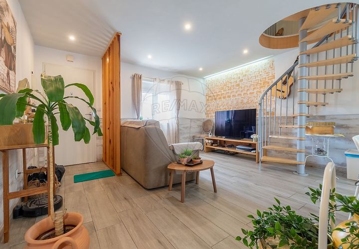 Villa i Loures, Lisbon, Loures - € 360.000 | Ref: 124181098-9 - foto 1