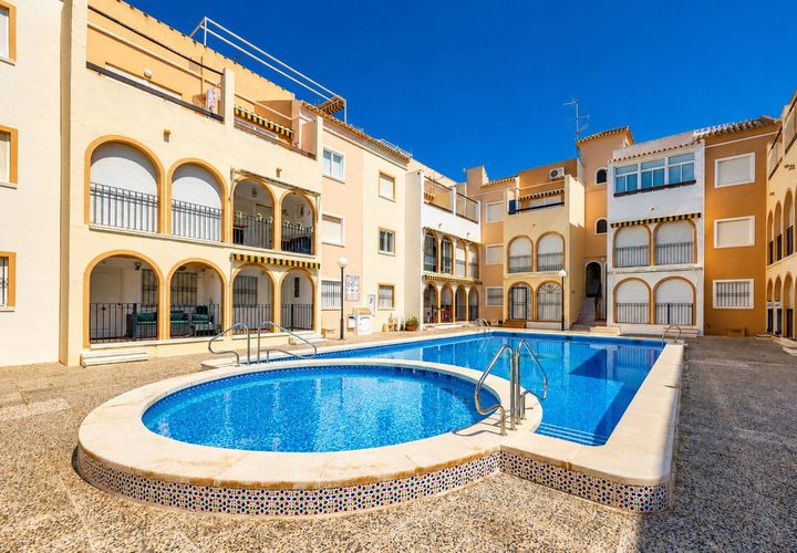 Leilighet i Torrevieja, Alicante, Torrevieja - € 137 900 | Ref: CSPX-93290 - foto 1