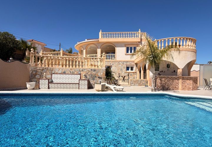 Villa a Ciudad Quesada, Alicante, Ciudad Quesada - € 749.900 | Ref: 35827 - foto 1