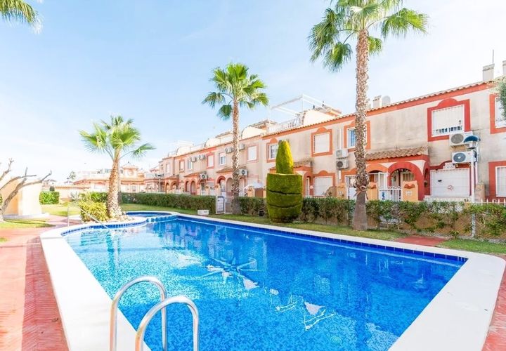 Byhus i Playa Flamenca, Alicante, Playa Flamenca - € 195.000 | Ref: THK3-4498-5132 - foto 1