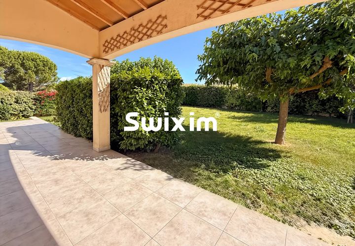 Villa i Pierrelatte, Drome, Pierrelatte - € 325.000 | Ref: 2485MF - foto 1