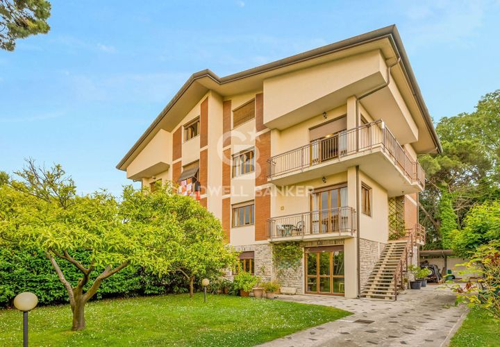 Villa i Massa, Massa and Carrara, Massa - € 890.000 | Ref: CBI129-2006-130635 - foto 1