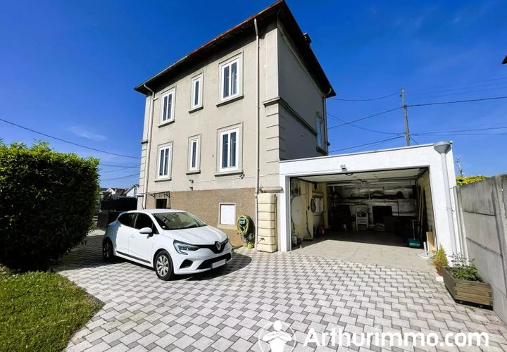 Villa i Audincourt, Doubs, Audincourt - € 199.000 | Ref: 87017800 - foto 1