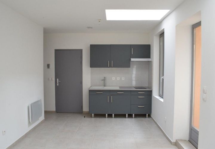 Villa a Narbonne, Aude, Narbonne - € 565/mes | Ref: 179-COMPANY37719ULV - foto 1
