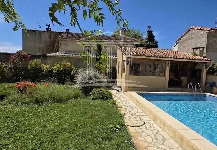 Villa i Sorgues, Vaucluse, Sorgues - € 284.000 | Ref: 8560 - foto 1