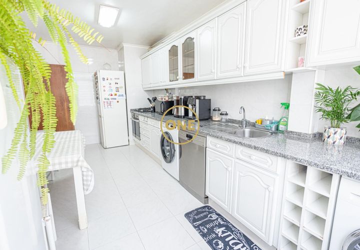 Lejlighed i Loures, Lisbon, Loures - € 319.000 | Ref: ONE422051-1 - foto 1