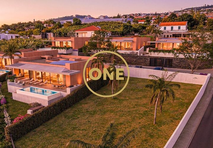 Byhus i Calheta, Madeira, Calheta - € 1.825.000 | Ref: ONE362021-18 - foto 1