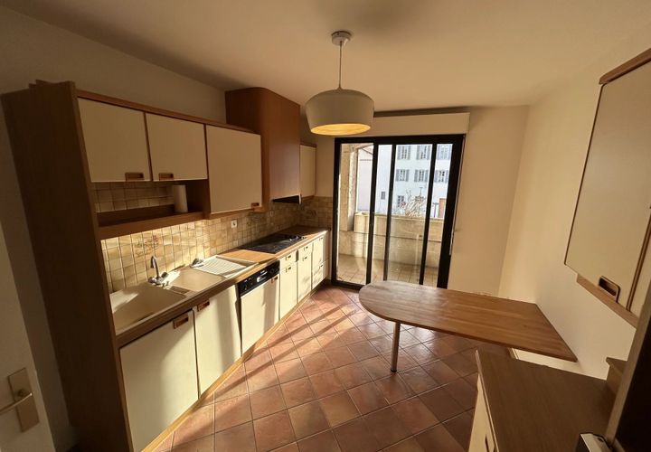 Apartament a Macon, Saone-et-Loire, Macon - € 890/mes | Ref: 84169046 - foto 1