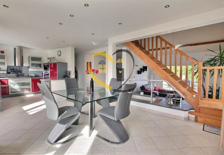 Villa i Sandillon, Loiret, Sandillon - € 400 887 | Ref: 87005215 - foto 1