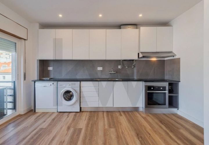 Apartament a Setubal, Setubal, Setubal - € 1.750/mes | Ref: KWPT-031347 - foto 1
