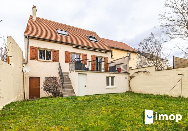 Villa a Houilles, Yvelines, Houilles - € 549.900 | Ref: dd31aad67ca9888 - foto 1