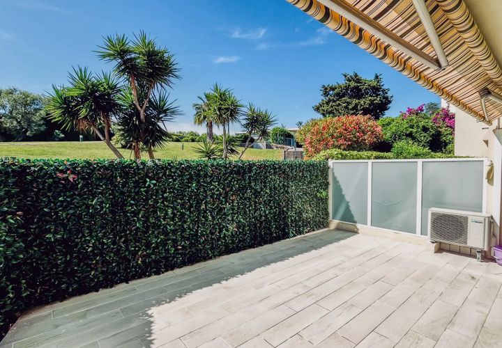 Lejlighed i Antibes, Alpes-Maritimes, Antibes - € 189.900 | Ref: V2607 - foto 1