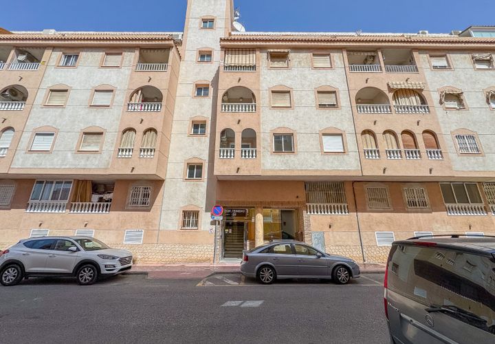 Leilighet i Torrevieja, Alicante, Torrevieja - € 119 000 | Ref: R-51806 - foto 1