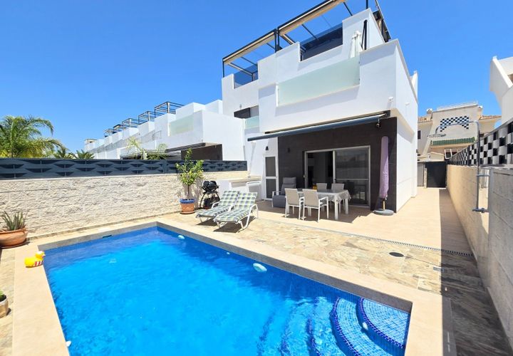 Villa a Ciudad Quesada, Alicante, Ciudad Quesada - € 395.000 | Ref: AG19MLSC5418079 - foto 1