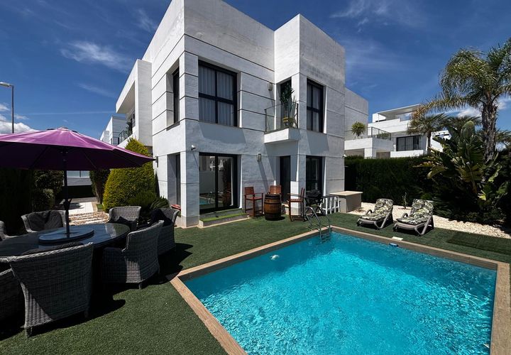 Villa en Ciudad Quesada, Alicante, Ciudad Quesada - € 549.000 | Ref: CSPX-59487 - photo 1