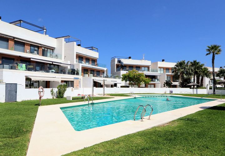 Leilighet i Villamartin, Alicante, Villamartin - € 234 000 | Ref: CSPX-36157 - foto 1