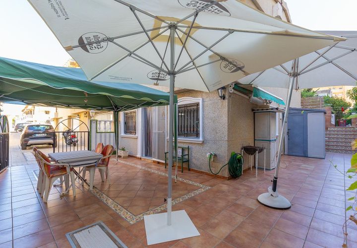 Bungalou a Torrevieja, Alicante, Torrevieja - € 201.500 | Ref: OH02290/10701 - foto 1