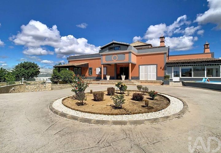 Byhus i Faro, Faro, Faro - € 1.325.000 | Ref: 940517 - foto 1