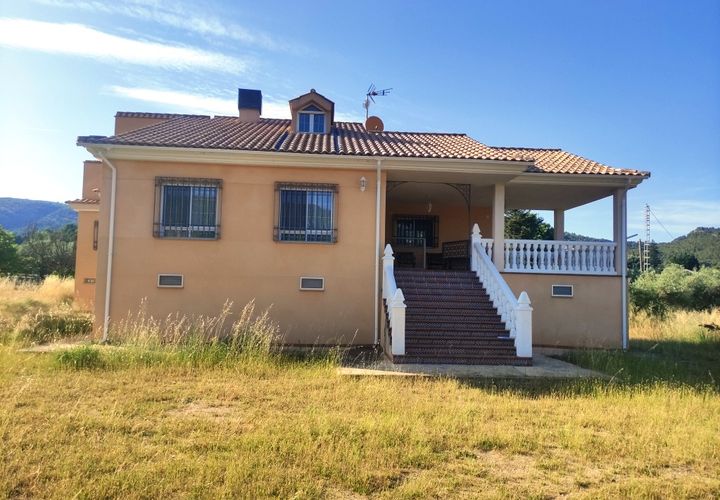 Villa i Alcoy, Alicante, Alcoy - € 550.000 | Ref: 3018 - foto 1