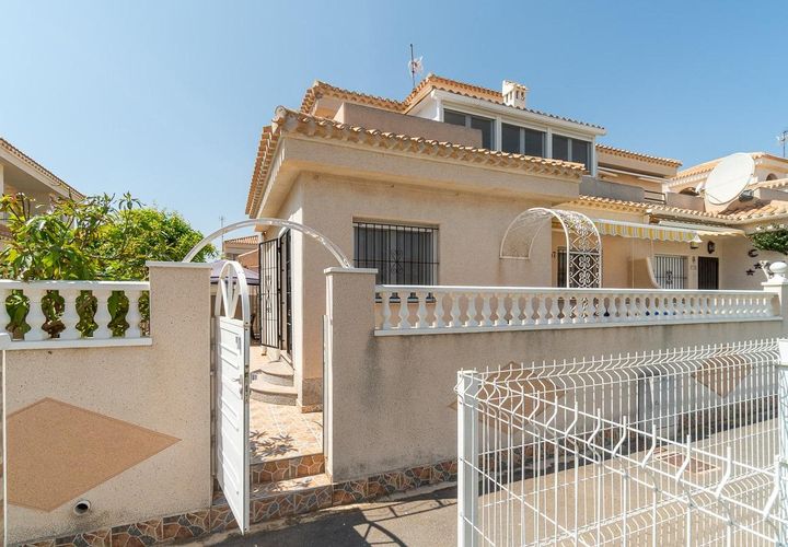 Byhus i Playa Flamenca, Alicante, Playa Flamenca - € 264.000 | Ref: 26-289781741862/77732 - foto 1