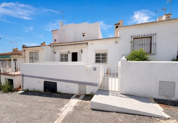 Rækkehus i La Marina, Alicante, La Marina - € 124.950 | Ref: NP:883 - foto 1