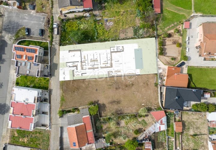Helårsgrund i Braga, Braga, Braga - € 420.000 | Ref: ZMPT589533 - foto 1