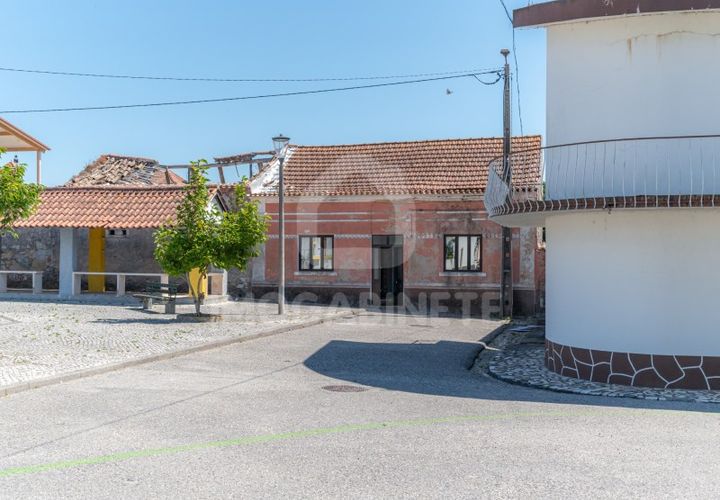 Villa a Alqueidao, Coimbra, Alqueidao - € 75.000 | Ref: FM P030 - foto 1