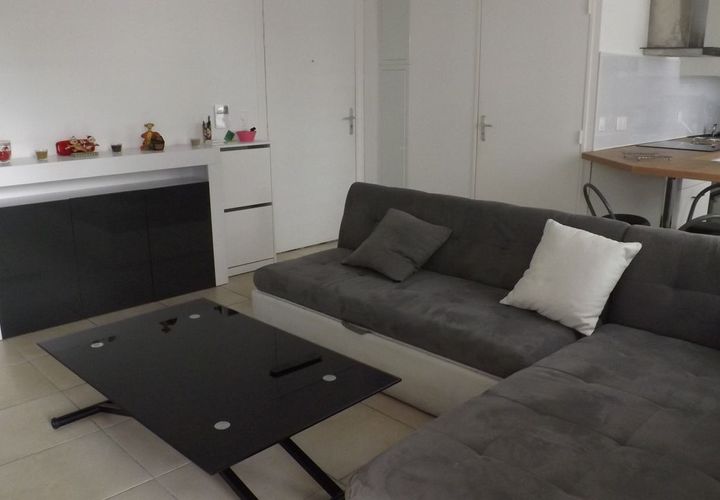 Apartament a Sete, Herault, Sete - € 700/mes | Ref: 800224 - foto 1