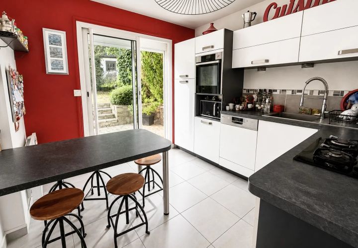 Villa i Saumur, Maine-et-Loire, Saumur - € 250.000 | Ref: 1606 - foto 1