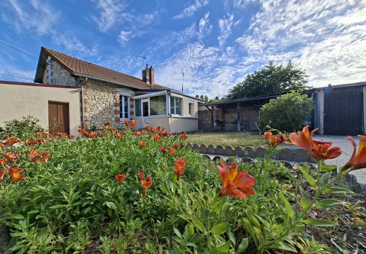 Villa i Saumur, Maine-et-Loire, Saumur - € 155.000 | Ref: 1605 - foto 1