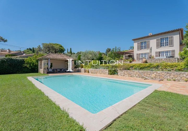 Villa i Mougins, Alpes-Maritimes, Mougins - € 3.580.000 | Ref: getkey_u_533948342 - foto 1