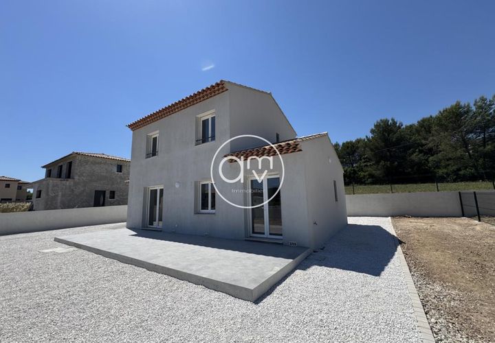 Villa a La Crau, Var, La Crau - € 2.320/mes | Ref: getkey_u_533500949 - foto 1
