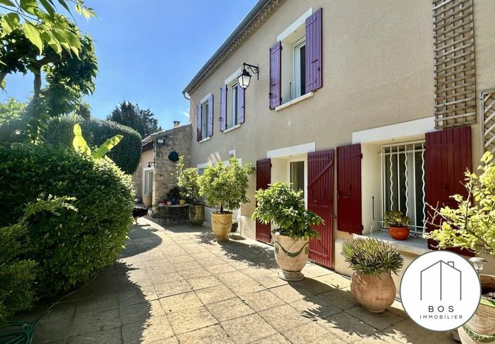 Villa a Orange, Vaucluse, Orange - € 789.000 | Ref: getkey_10932 - foto 1
