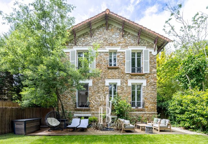 Villa a Vaucresson, Hauts-de-Seine, Vaucresson - € 1.450.000 | Ref: 87012062 - foto 1