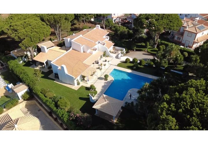 Villa i Albufeira, Faro, Albufeira - € 4.500.000 | Ref: M108B - foto 1
