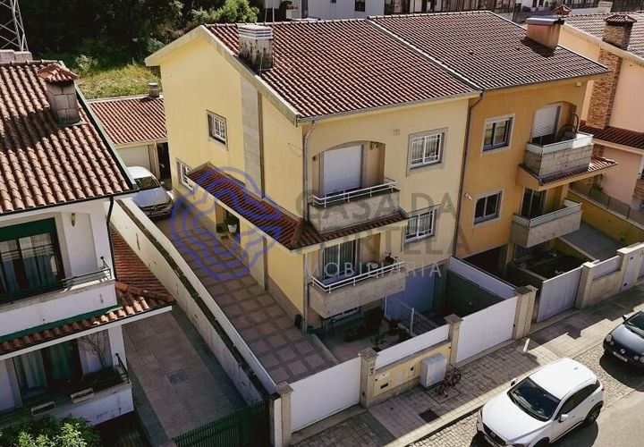 Rækkehus i Gondomar, Porto, Gondomar - € 424.900 | Ref: 1131241 - foto 1