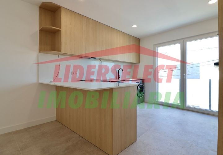 Lejlighed i Matacaes, Lisbon, Matacaes - € 375.000 | Ref: AP081_C - foto 1
