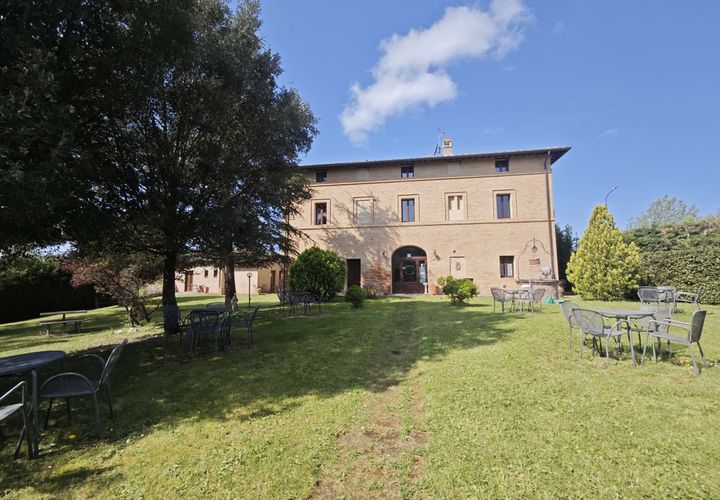 Villa a Siena, Siena, Siena - € 1.950.000 | Ref: Alb-41-1365550 - foto 1