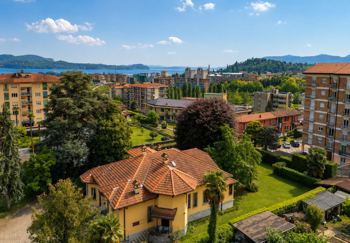 Villa a Intra, Verbano Cusio Ossola, Intra - € 1.590.000 | Ref: W-048ZZS-1367013 - foto 1