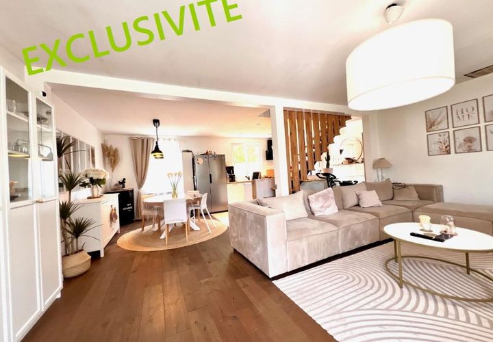 Villa i Le Vaudoue, Seine-et-Marne, Le Vaudoue - € 369.000 | Ref: 3011444350 - foto 1