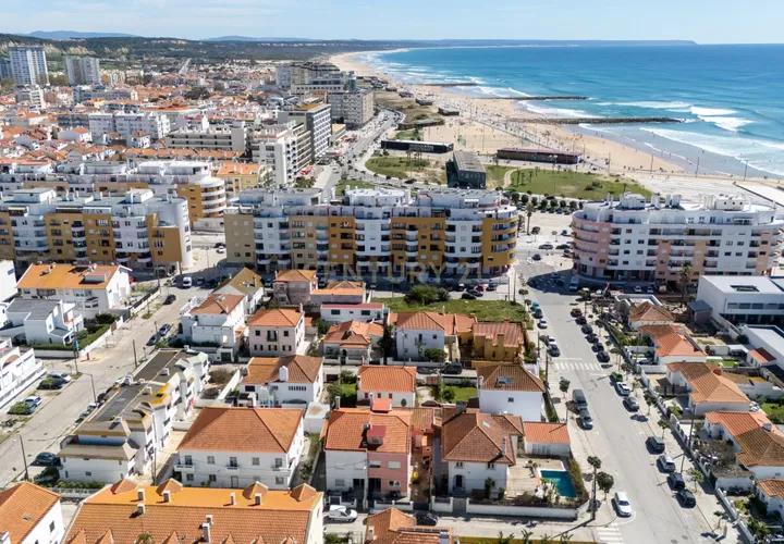 Villa i Almada, Setubal, Almada - € 1.649.000 | Ref: C0440-00944 - foto 1