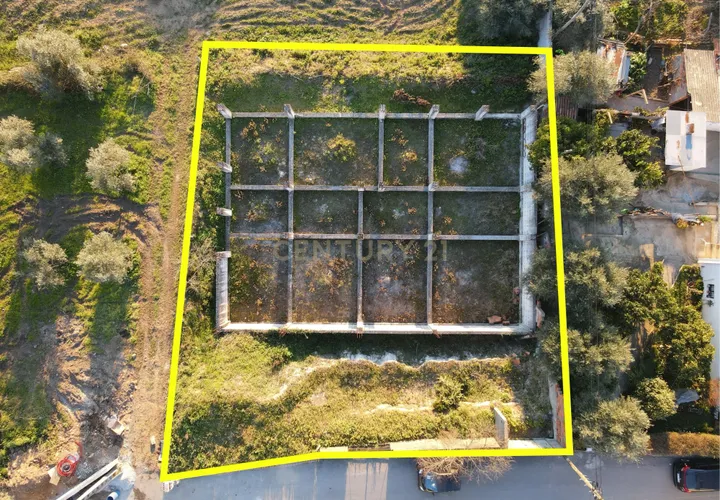 Helårsgrund i Lousa, Coimbra, Lousa - € 85.000 | Ref: C0289-00943 - foto 1